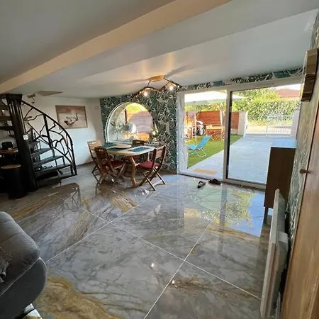Moderne 3 Double , Proche De La Mer, Le Micocoulier Quartier Sainte Marguerite
